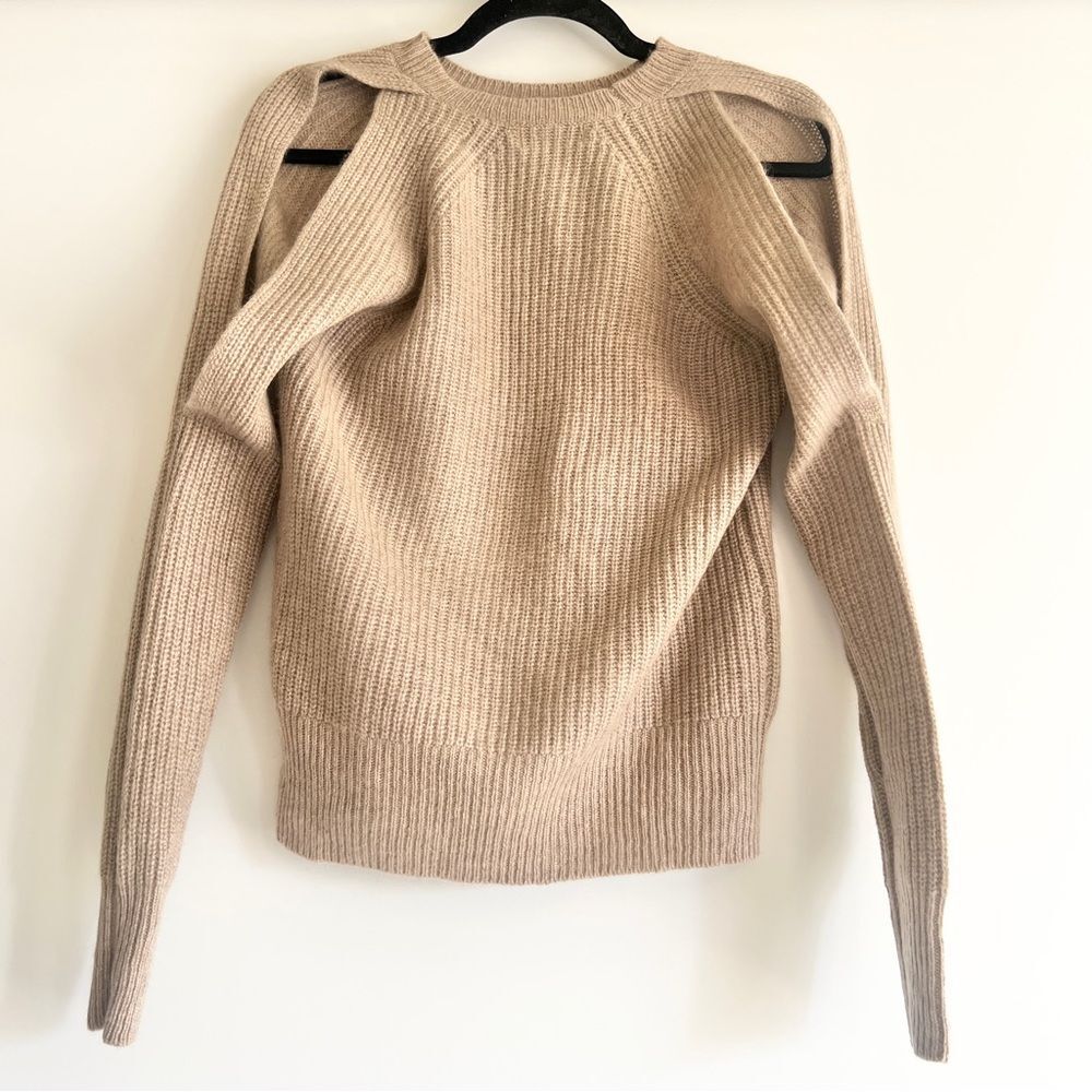Neiman Marcus Cashmere Women's Open Shoulder Oatmeal Camel Sweater Size XS